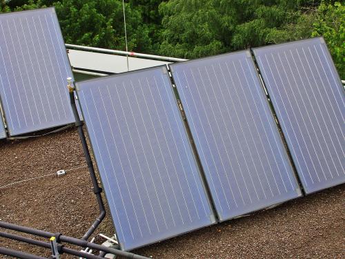 Solar thermal collectors on a flat roof